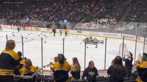 Warroad girls hockey celebrates Class 1A title